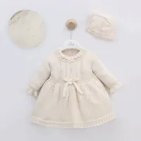 leo king dress