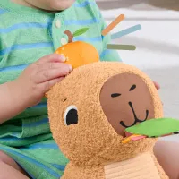 Jucărie din pluș "Capybara" de la Fisher-Price