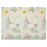 Covoras termic cu doua fete pliabil Petite&Mars Campy Elephant&Fox, 197x147 cm