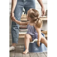 Горшок-кресло BabyBjorn Potty Chair Deep blue/White foto