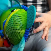 Jucarie interactiva de plus Baby Einstein Ocean Explorers Neptune foto
