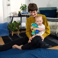 Jucarie interactiva de plus Baby Einstein Ocean Explorers Neptune foto