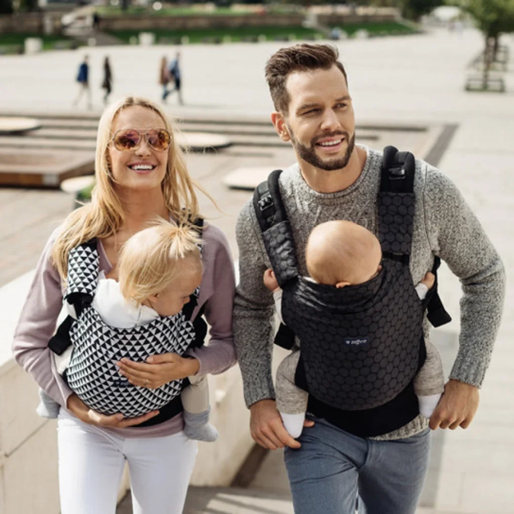 Marsupiu ergonomic  ZAFFIRO CARE  – Negru