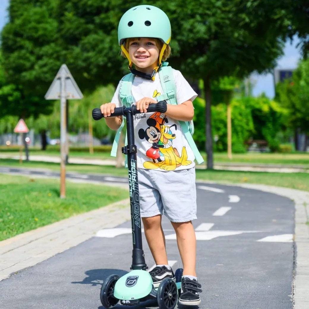 trotineta scoot and ride
