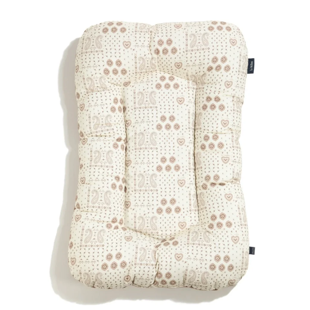 LAMILLOU Cuib pentru bebeluși din bumbac și catifea BANDANA CREAM