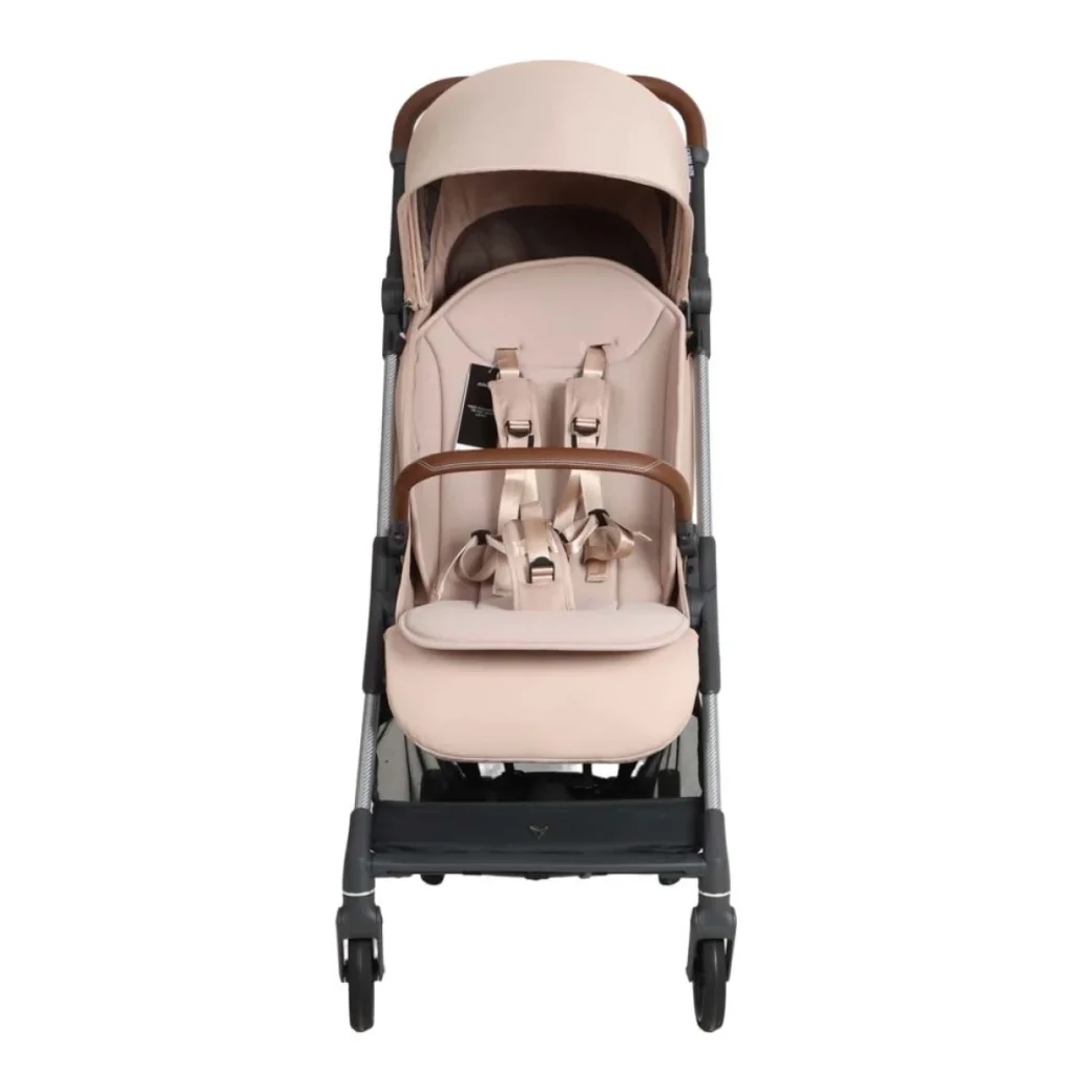 Cărucior sport Junama Aviator Carbon Sand - Preț, Recenzii și Cumpărare Online