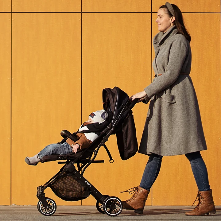 Carucior Sport MoMi ESTELLE