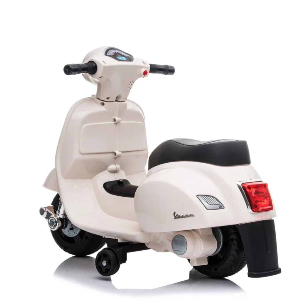Moni BO Vespa GTS Super Sport - White