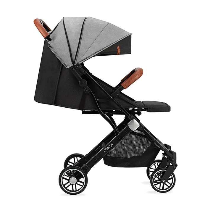Carucior Sport MoMi ESTELLE