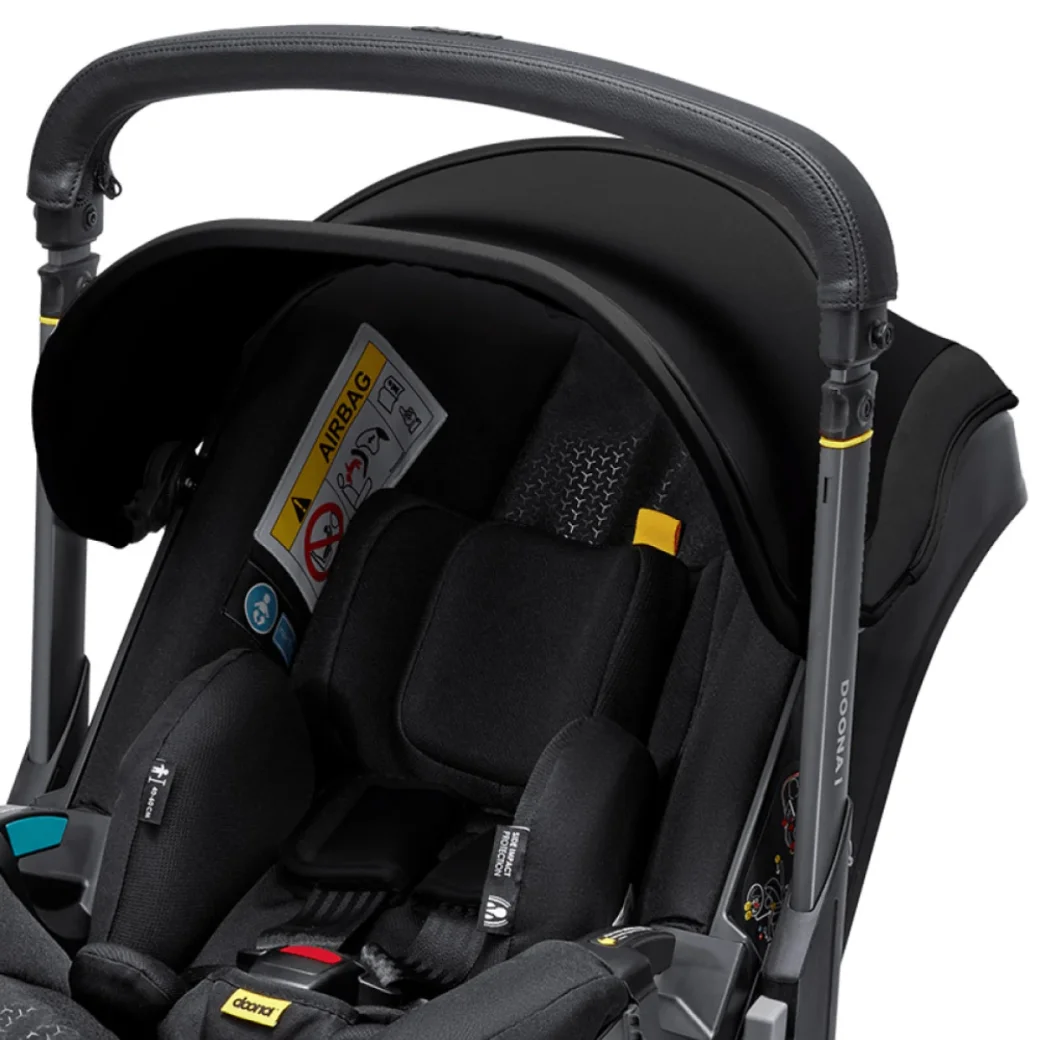 Scoica auto 2 in 1 Doona i-Size Nitro Negru