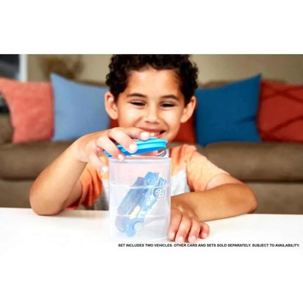 Hot Wheels Set din 2 mașini "Color Reveal"