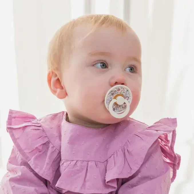 Набор из 2-х круглых латексных пустышек BIBS LIBERTY Colour Eloise - Dusty Blue Mix (6-18 мес.) foto