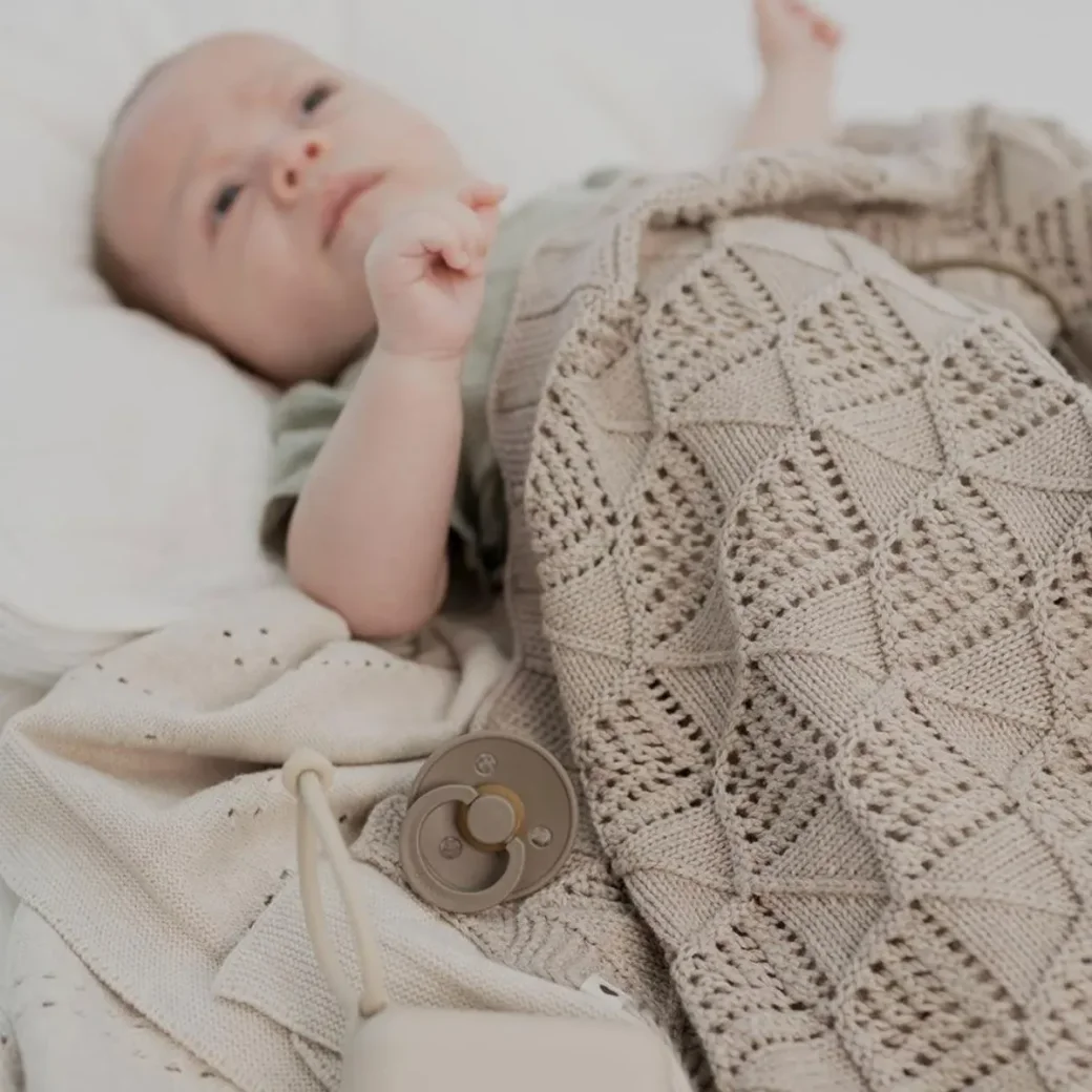 Вязаное одеяло BIBS Wavy Vanilla (70х100 см) foto