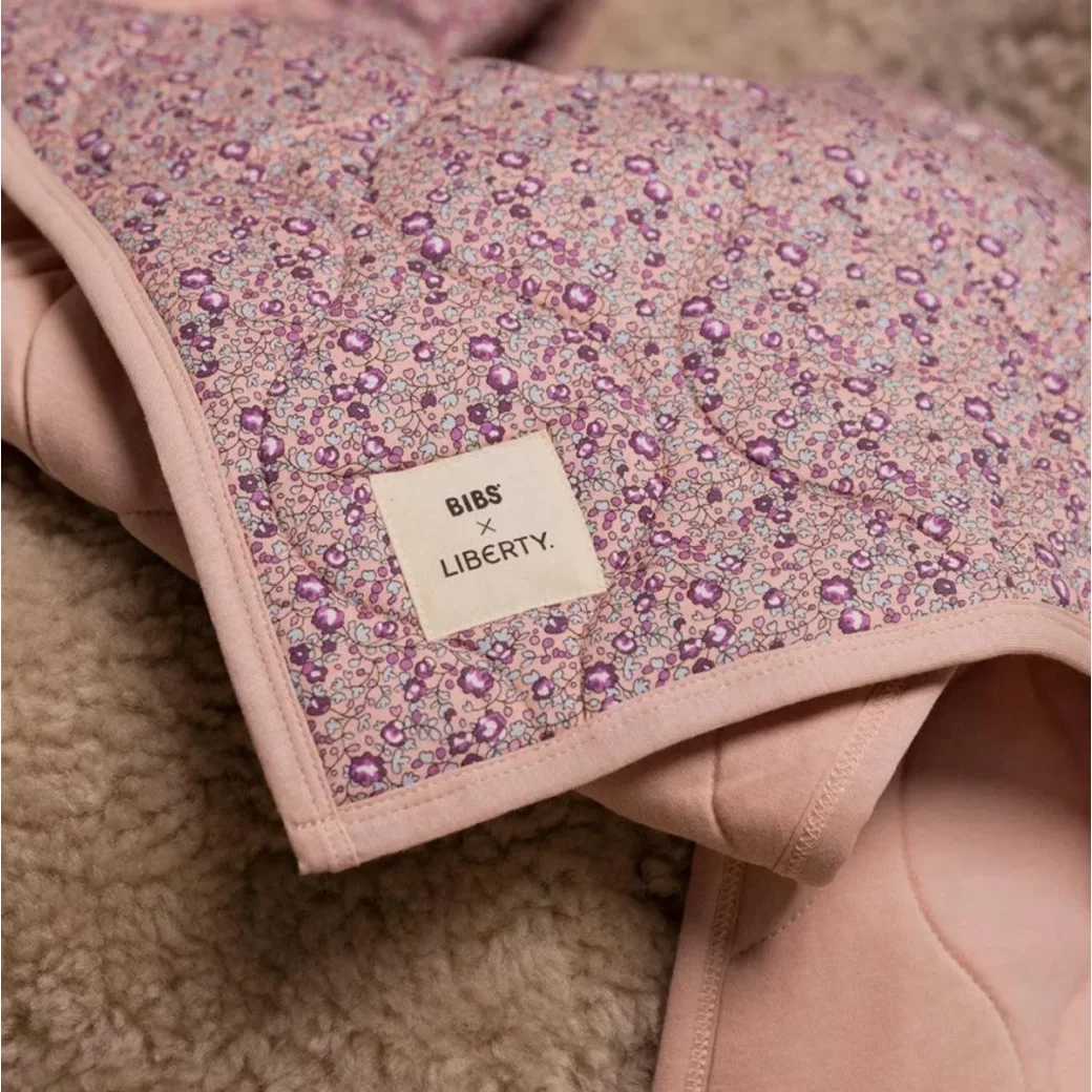 Одеяло стеганое BIBS Liberty Chamomile Lawn Violet Sky (85х110 см) foto