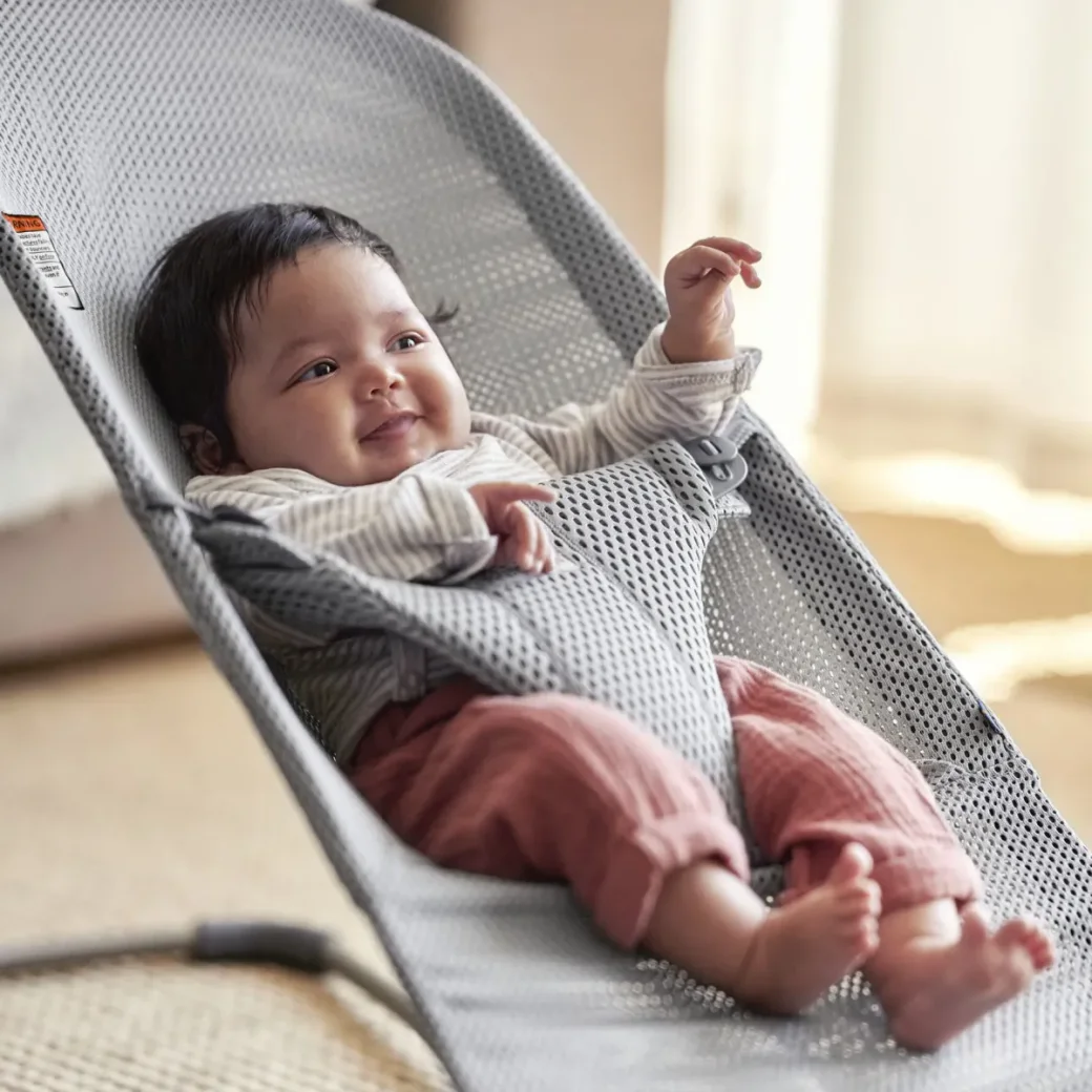Кресло-шезлонг BabyBjorn Bliss Grey, Mesh foto