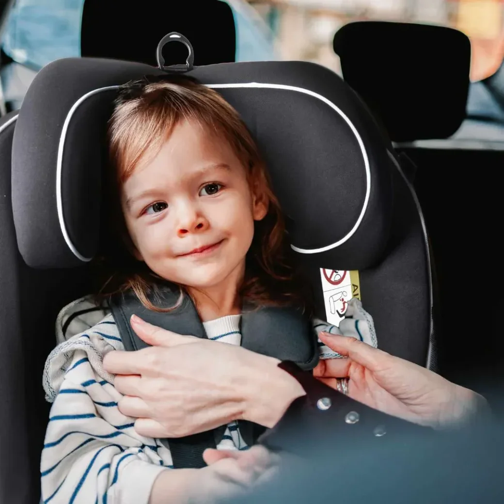Scaun auto rotativ cu isofix BabyGo Nova 2 Black, 40-150 cm, certificat R129 foto