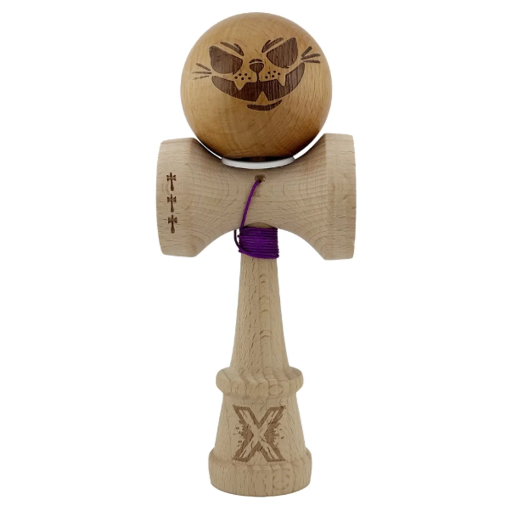 «Kendama Super Sticky X Original», rulment metalic, ața 62/65 cm, King size 7.5 x 6 x 18 cm, motan nebun