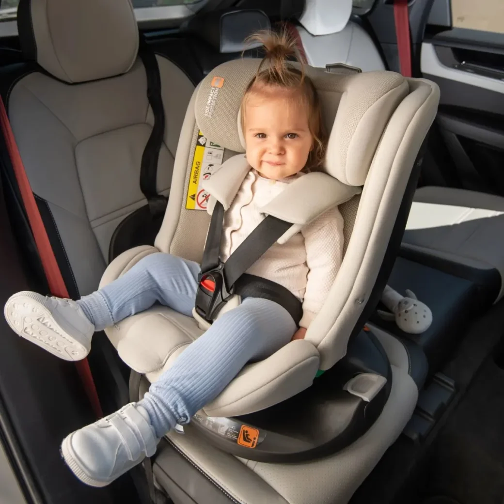 Автокресло KikkaBoo i-Van Black i-Size, 40-150 см foto
