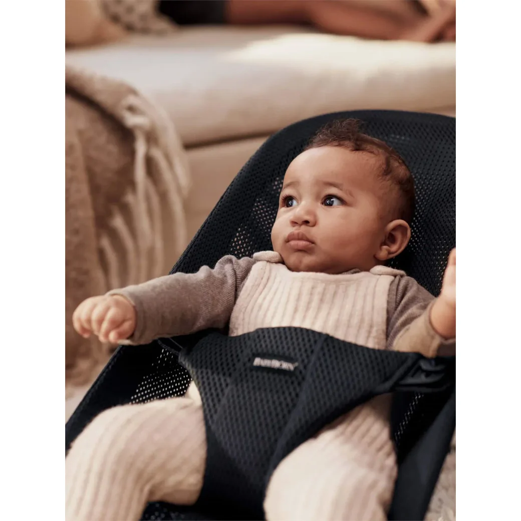 Кресло-шезлонг BabyBjorn Bliss Black, Mesh foto