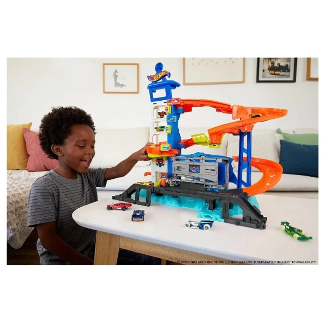 Hot Wheels Set de joc "Atacul rechinului"