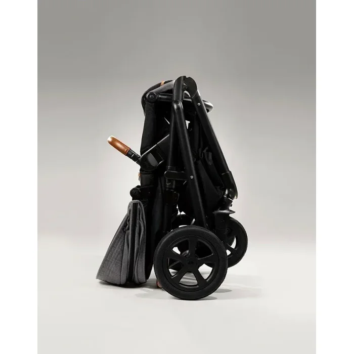 Многофункциональная коляска Joie Aeria Signature Carbon foto