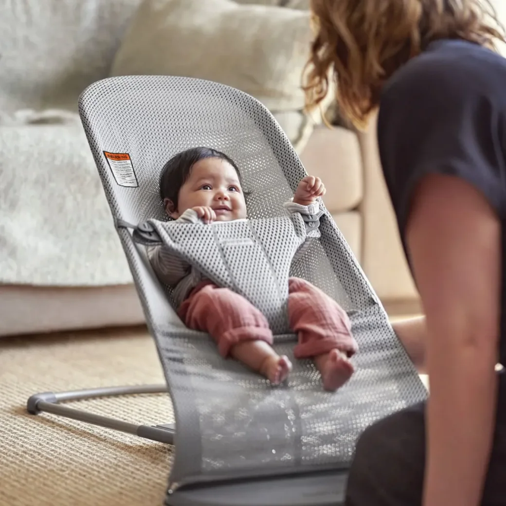 Кресло-шезлонг BabyBjorn Bliss Grey, Mesh foto
