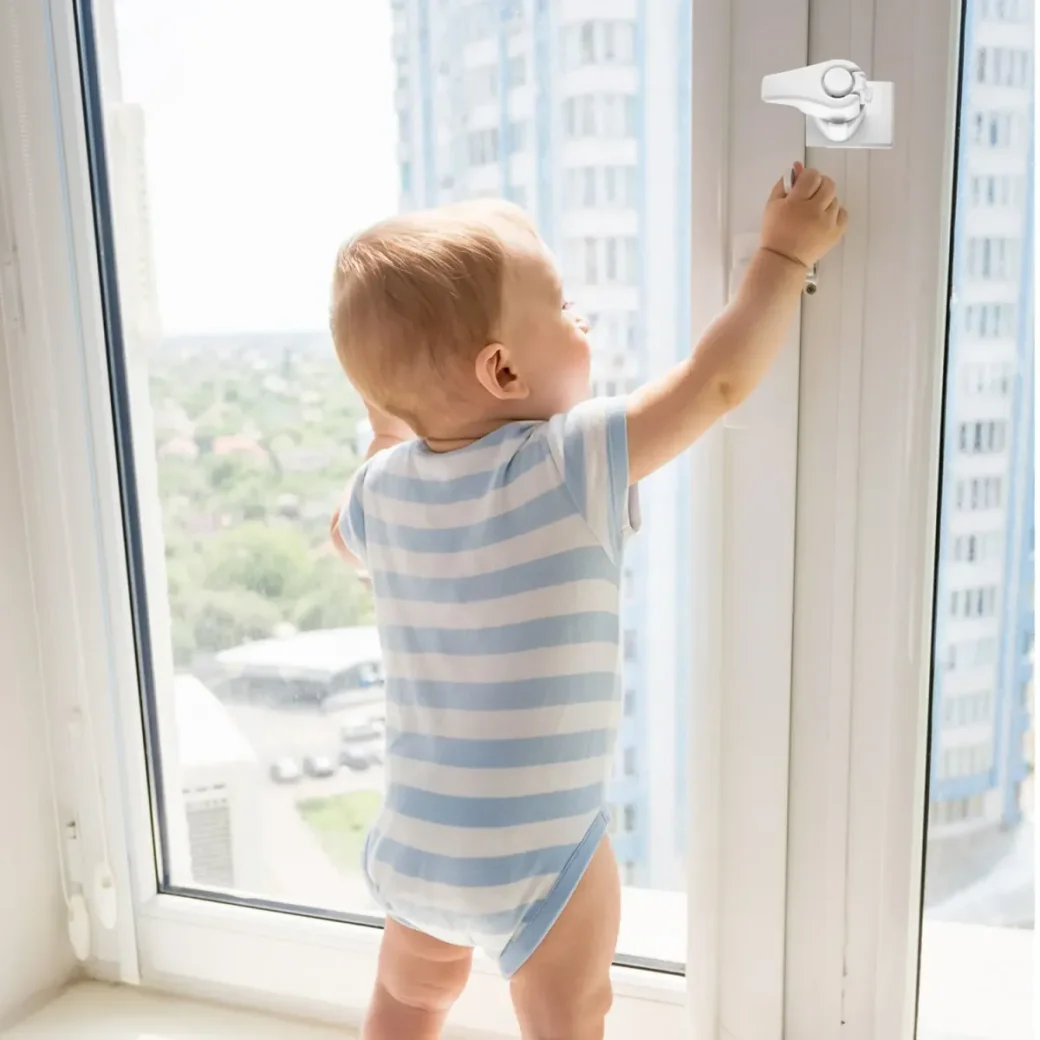 Система безопасности BabyJem для окна foto