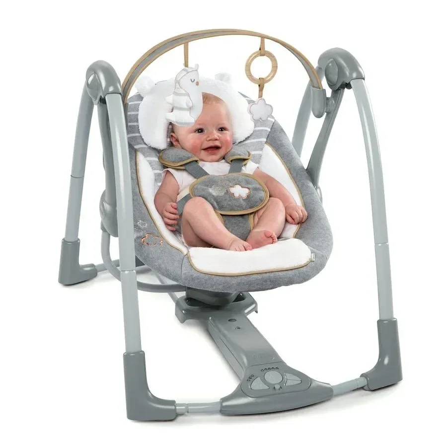 Leagan portabil Bright Starts Ingenuity Swing 'n Go Portable Swing™ - Bella Teddy™ foto