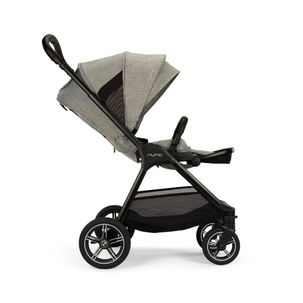 Carucior compact Nuna x BMW TRIV Next Graphene foto